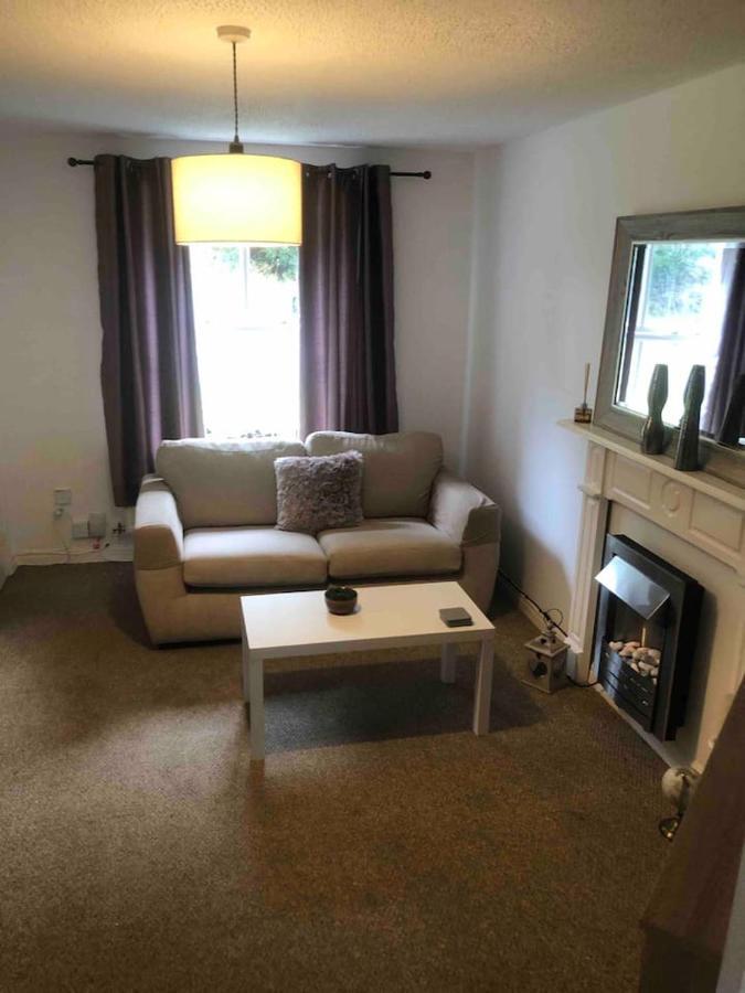 Bluebell House 2 Bedroom With Parking And Garden Scunthorpe Esterno foto