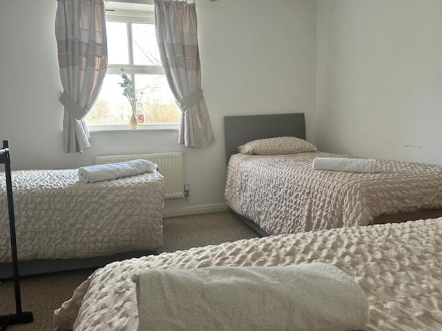 Bluebell House 2 Bedroom With Parking And Garden Scunthorpe Esterno foto